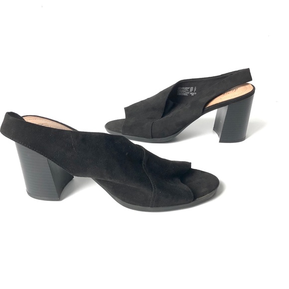 Tilda Black Block Heel - Picture 5 of 9